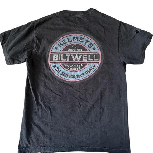 Black Helmets Original Biltwell vintage tee
 #Helmets #Builtwell #Vintage
Medium - Picture 1 of 5
